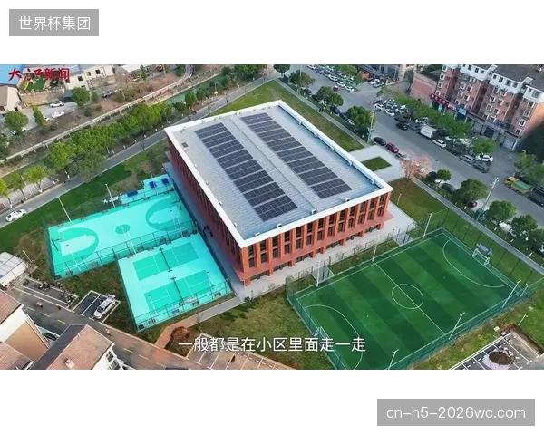 社区将成为体育服务渗透的“最后一公里”：围绕社区嵌入式场馆，将诞生集健身、社交、零售于一体的新型服务业态